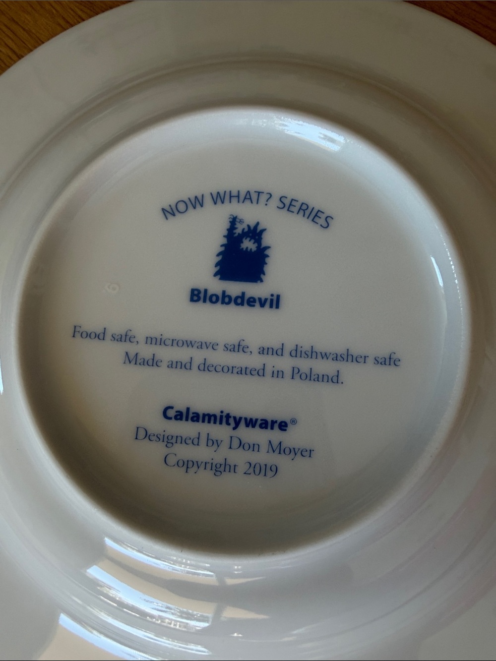 Set of 4 Blue & White Ceramic Soup Bowls with Whimsical Designs - Picture 13 of 13